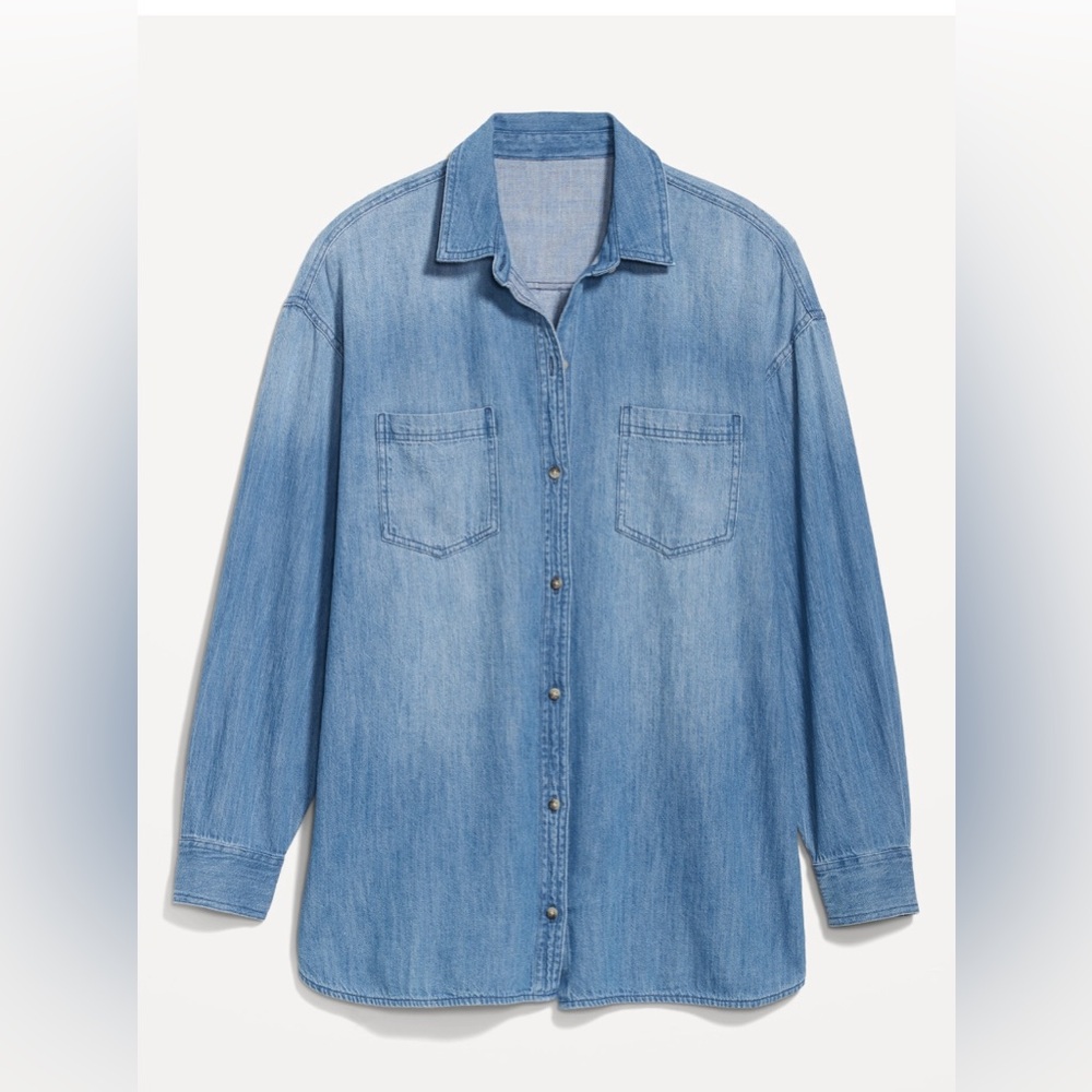 NWOT Old Navy Blue Denim Button-Up Shirt
